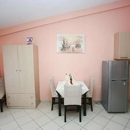 Apartment Helia's Shkembi Kavajes